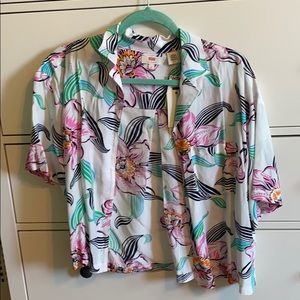 NEW Levi’s Floral Button Up